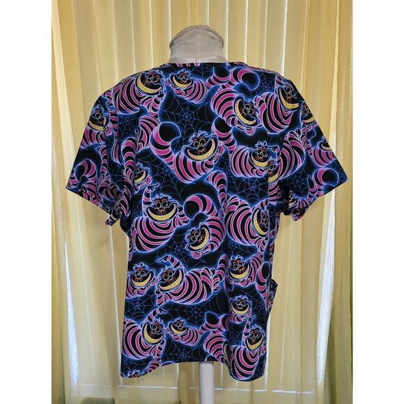 Disney Cheshire Cat Scrub Top Halloween Spider Web Multicolor Womens 3XL plus sz - Picture 3 of 5